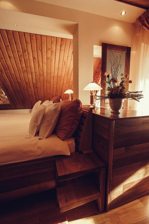 Hotel Denisa Boutique Poiana Brasov Esterno foto