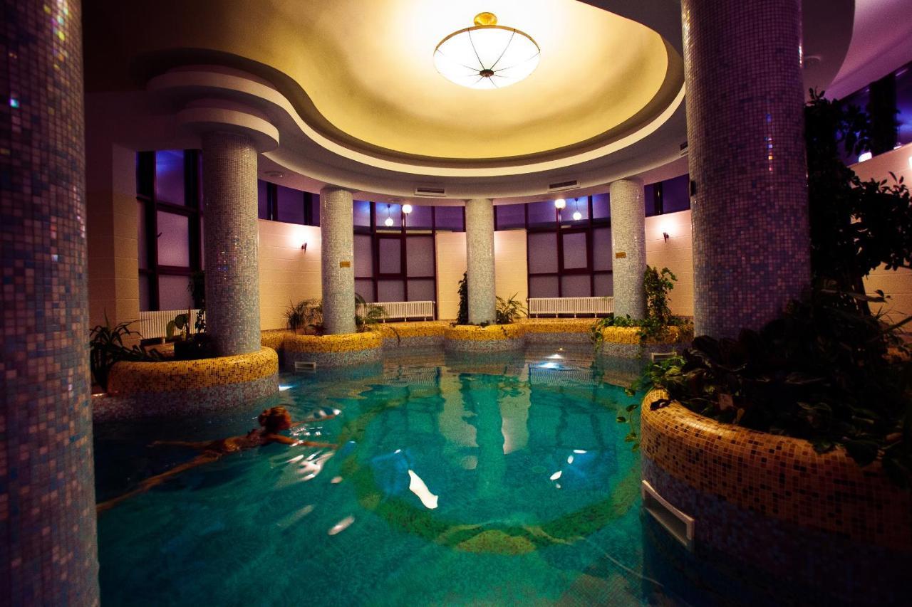 Hotel Denisa Boutique Poiana Brasov Esterno foto